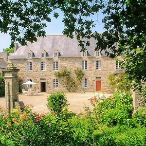 Manoir Le Cosquer Hébergement de vacances Pommerit-le-Vicomte